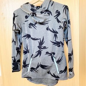 EUC 2 X 40$ Burton sport top